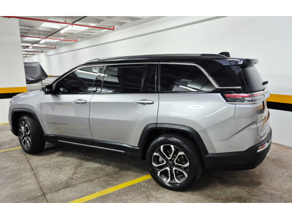 JEEP Commander 1.3 16V 4P FLEX T270 LIMITED TURBO AUTOMÁTICO