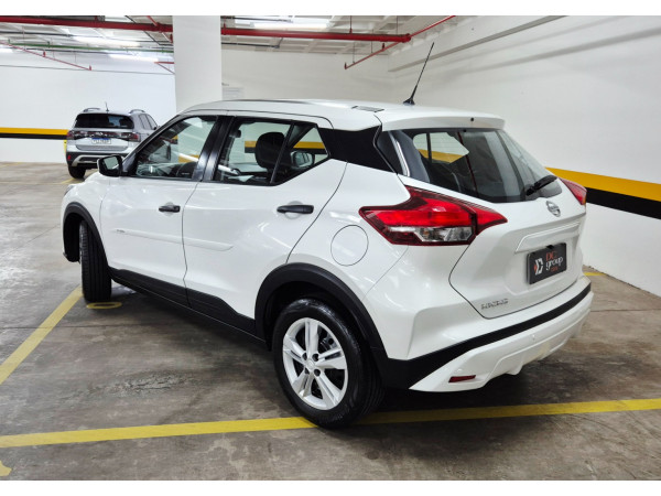 NISSAN Kicks 1.6 16V 4P FLEX ACTIVE X-TRONIC AUTOMÁTICO CVT