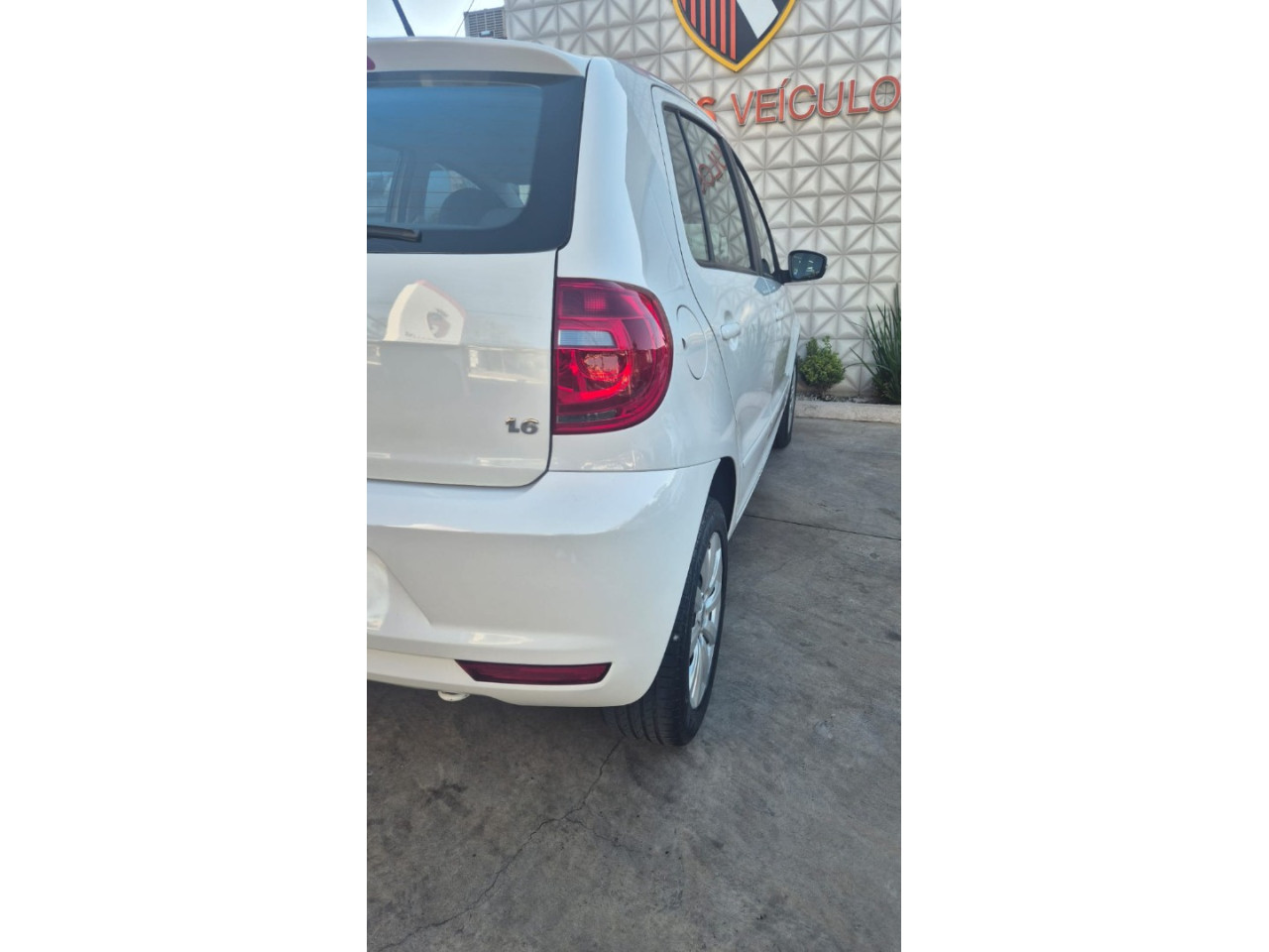 VOLKSWAGEN Fox 1.6 4P TREND FLEX