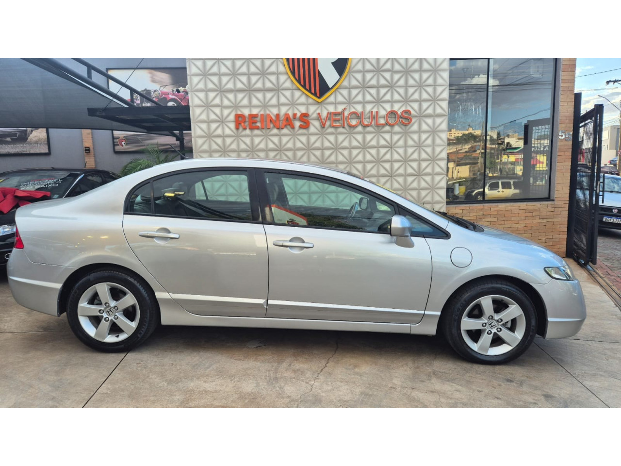 HONDA Civic 1.8 16V 4P FLEX LXS AUTOMÁTICO