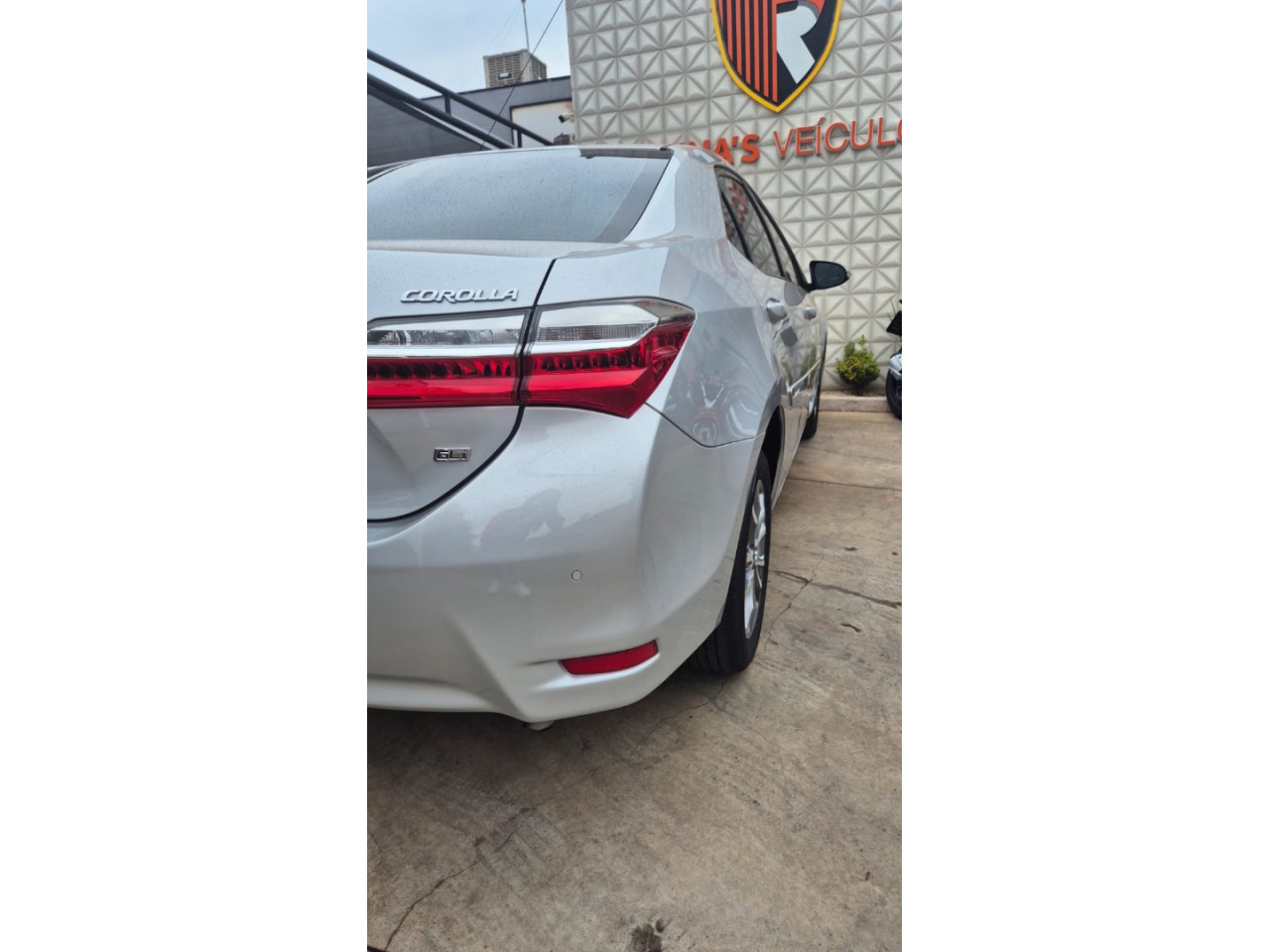 TOYOTA Corolla 1.8 16V 4P GLI FLEX AUTOMÁTICO