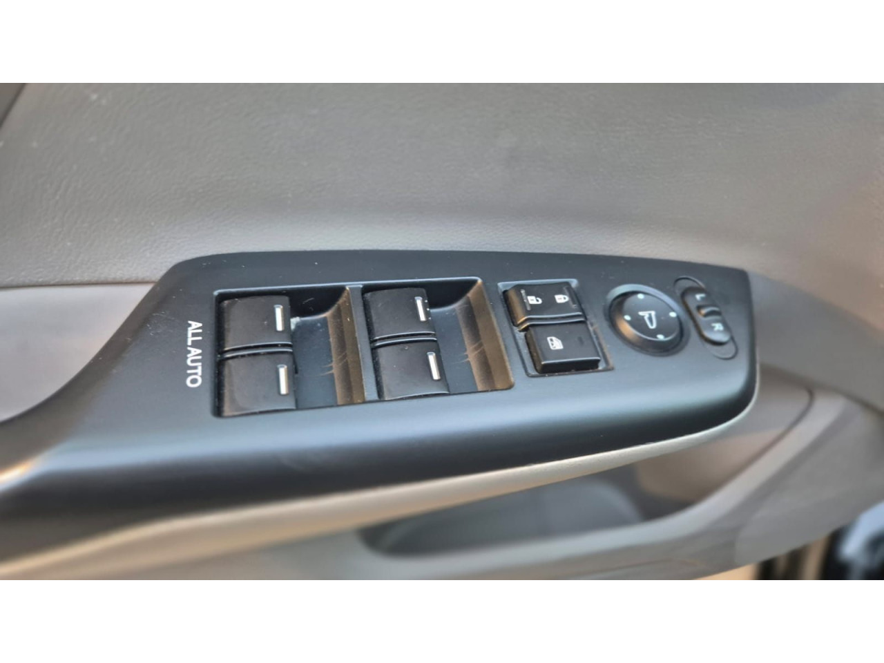 Civic 2.0 16V 4P FLEX LXR AUTOMÁTICO