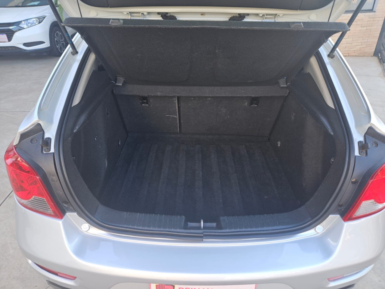 Cruze Hatch 1.8 16V 4P LT SPORT6 FLEX AUTOMÁTICO
