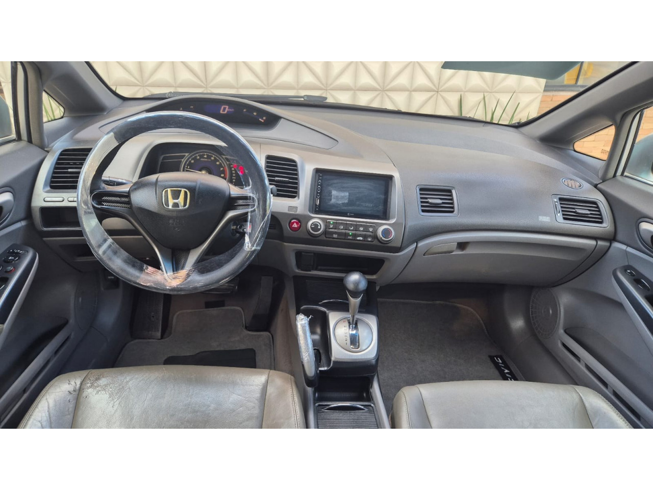 HONDA Civic 1.8 16V 4P FLEX LXS AUTOMÁTICO