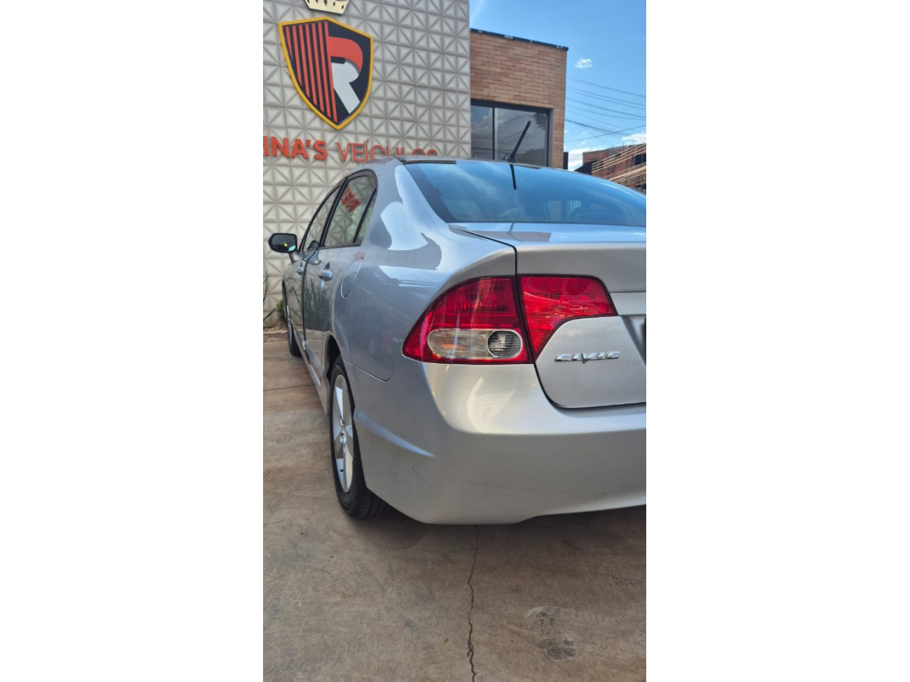 HONDA Civic 1.8 16V 4P FLEX LXS AUTOMÁTICO