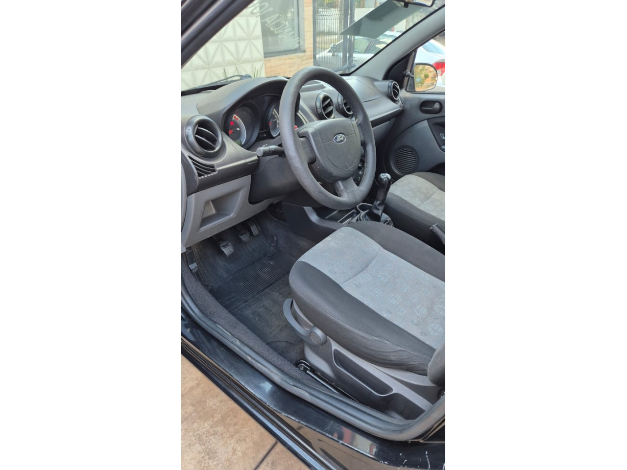 FORD Fiesta Hatch 1.6 4P FLEX