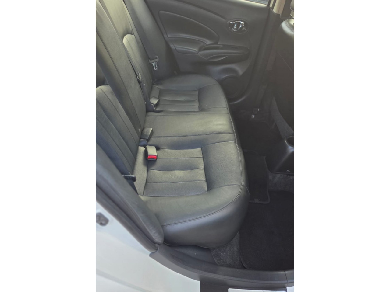 NISSAN Versa Sedan 1.6 16V 4P UNIQUE FLEX XTRONIC AUTOMÁTICO CVT