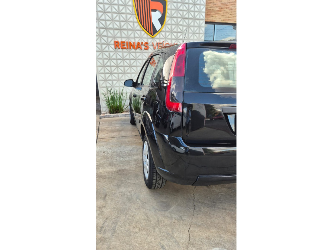 FORD Fiesta Hatch 1.6 4P FLEX