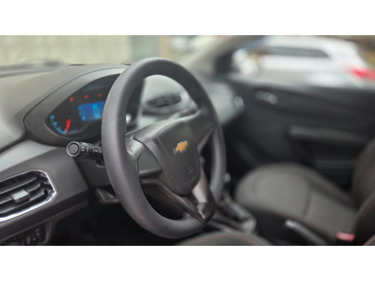 CHEVROLET Onix Hatch 1.4 4P FLEX LTZ