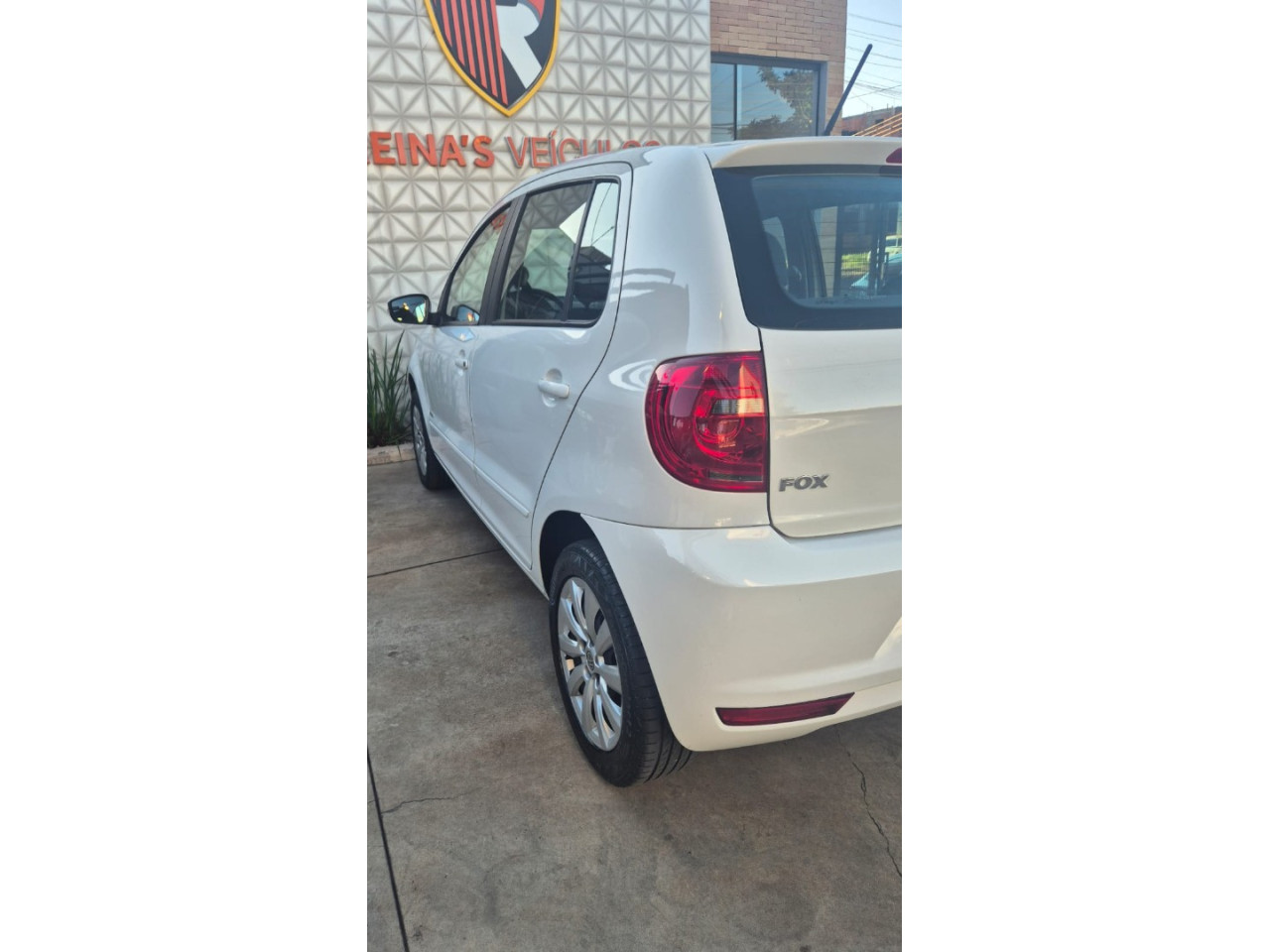 VOLKSWAGEN Fox 1.6 4P TREND FLEX