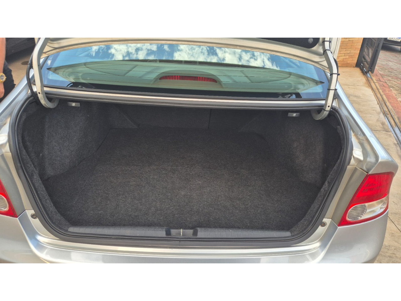 HONDA Civic 1.8 16V 4P FLEX LXS AUTOMÁTICO