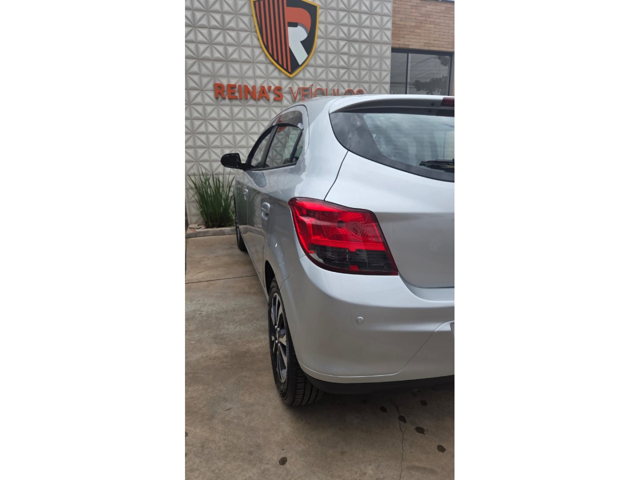 CHEVROLET Onix Hatch 1.4 4P FLEX LTZ