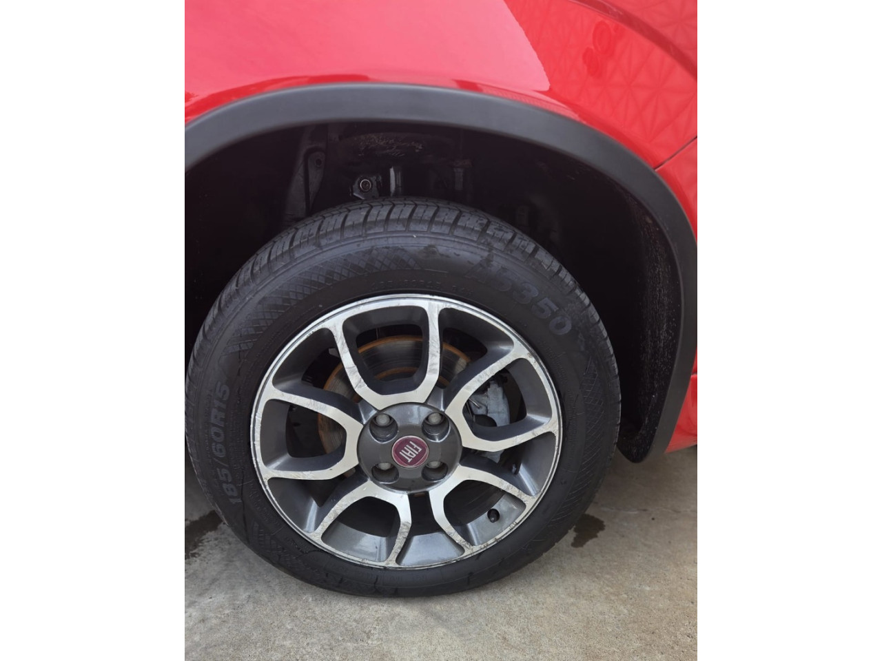 FIAT Uno 1.4 FLEX SPORTING