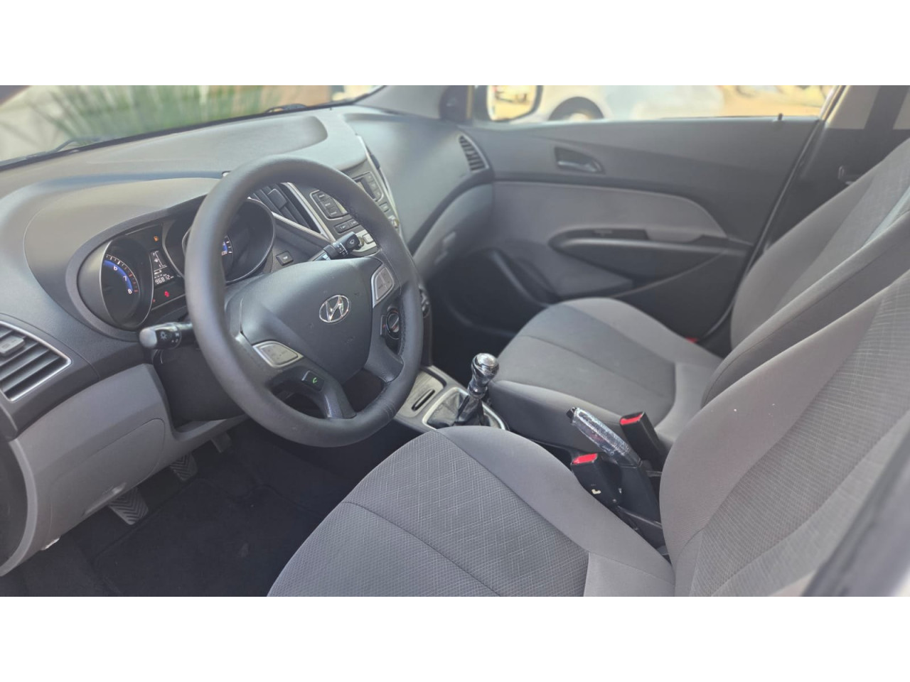 HYUNDAI HB 20 Sedan 1.0 12V 4P FLEX COMFORT PLUS