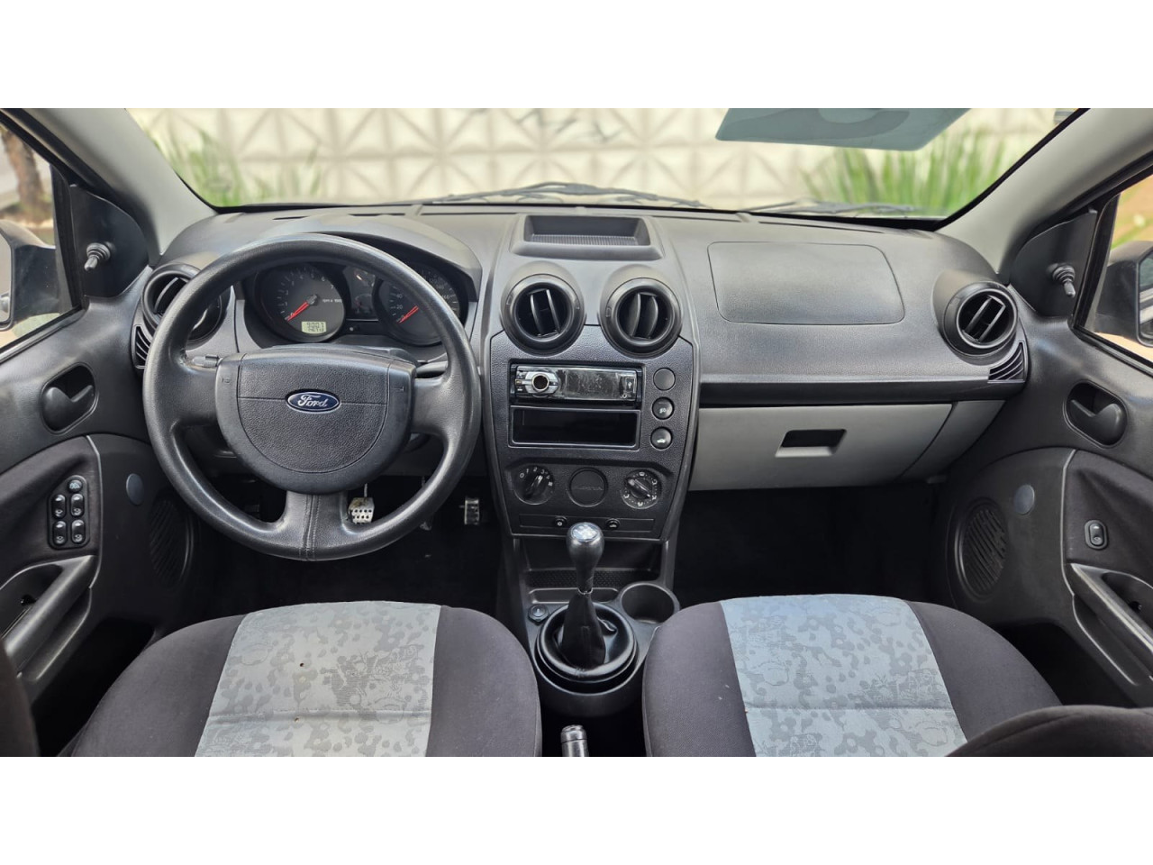FORD Fiesta Sedan 1.0 4P SE FLEX