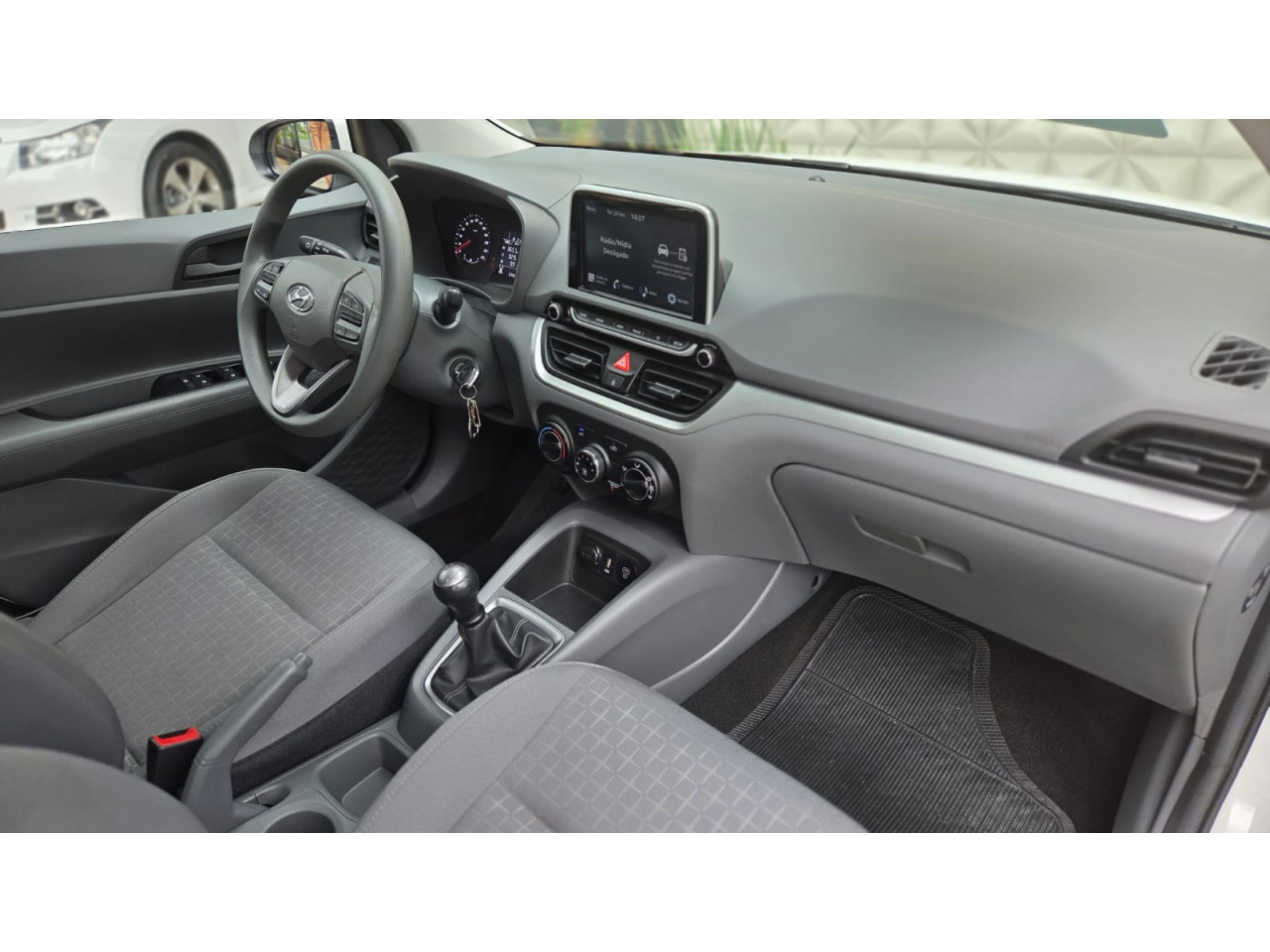 HYUNDAI HB 20 Sedan 1.0 12V 4P FLEX COMFORT PLUS