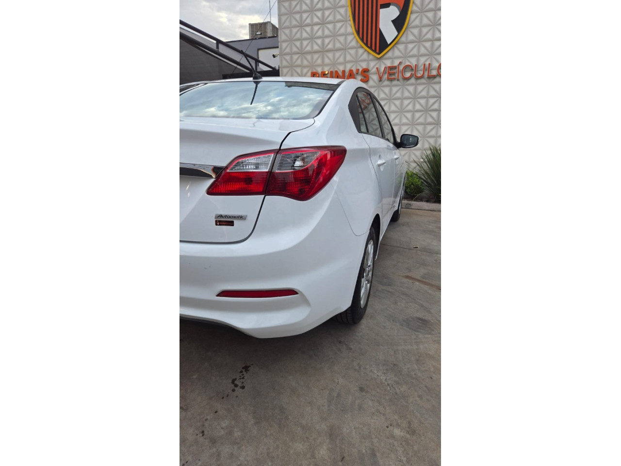 HYUNDAI HB 20 Sedan 1.6 16V 4P FLEX COMFORT AUTOMÁTICO
