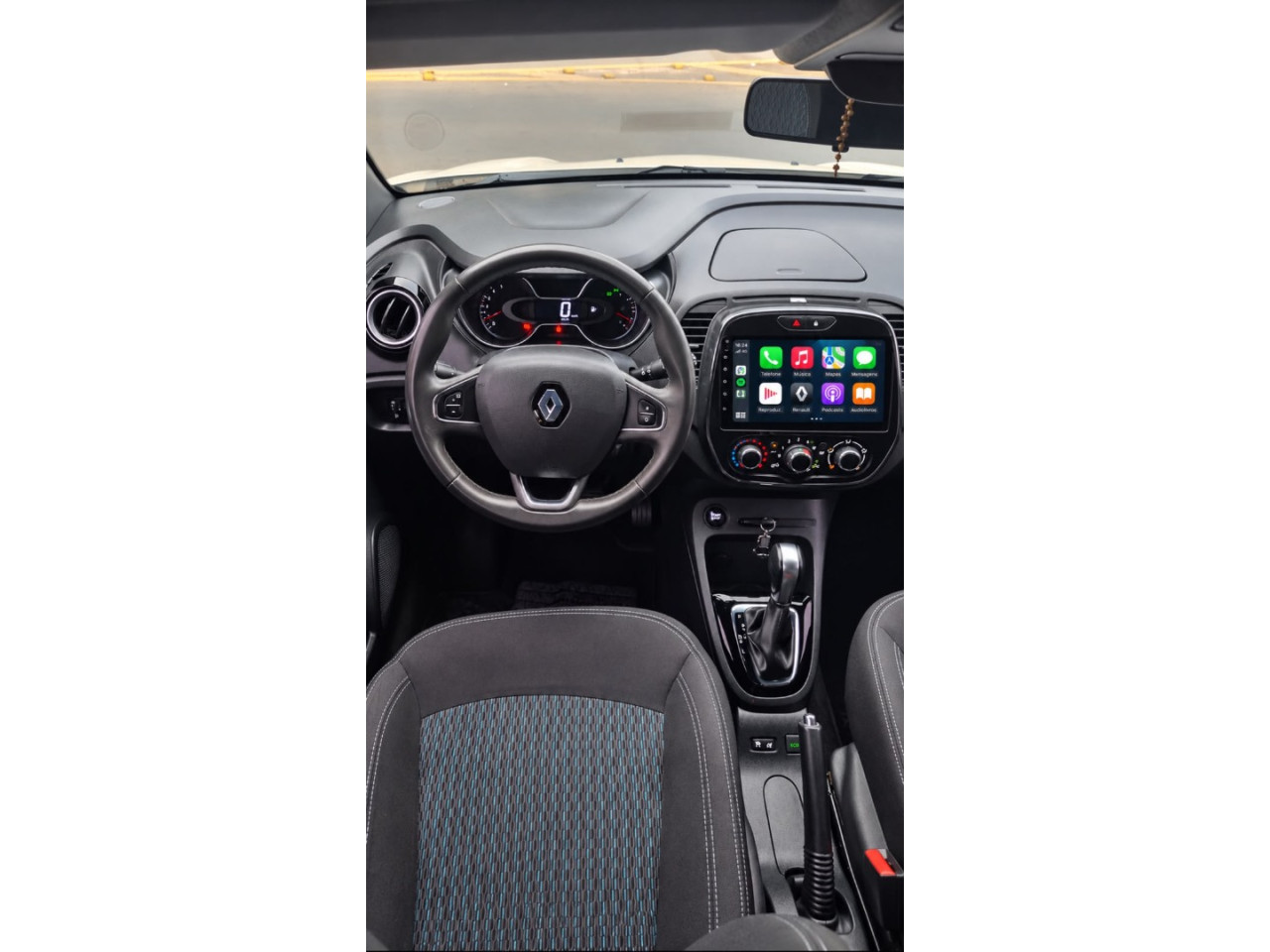 RENAULT Captur 1.6 16V 4P SCE ZEN X-TRONIC AUTOMÁTICO CVT