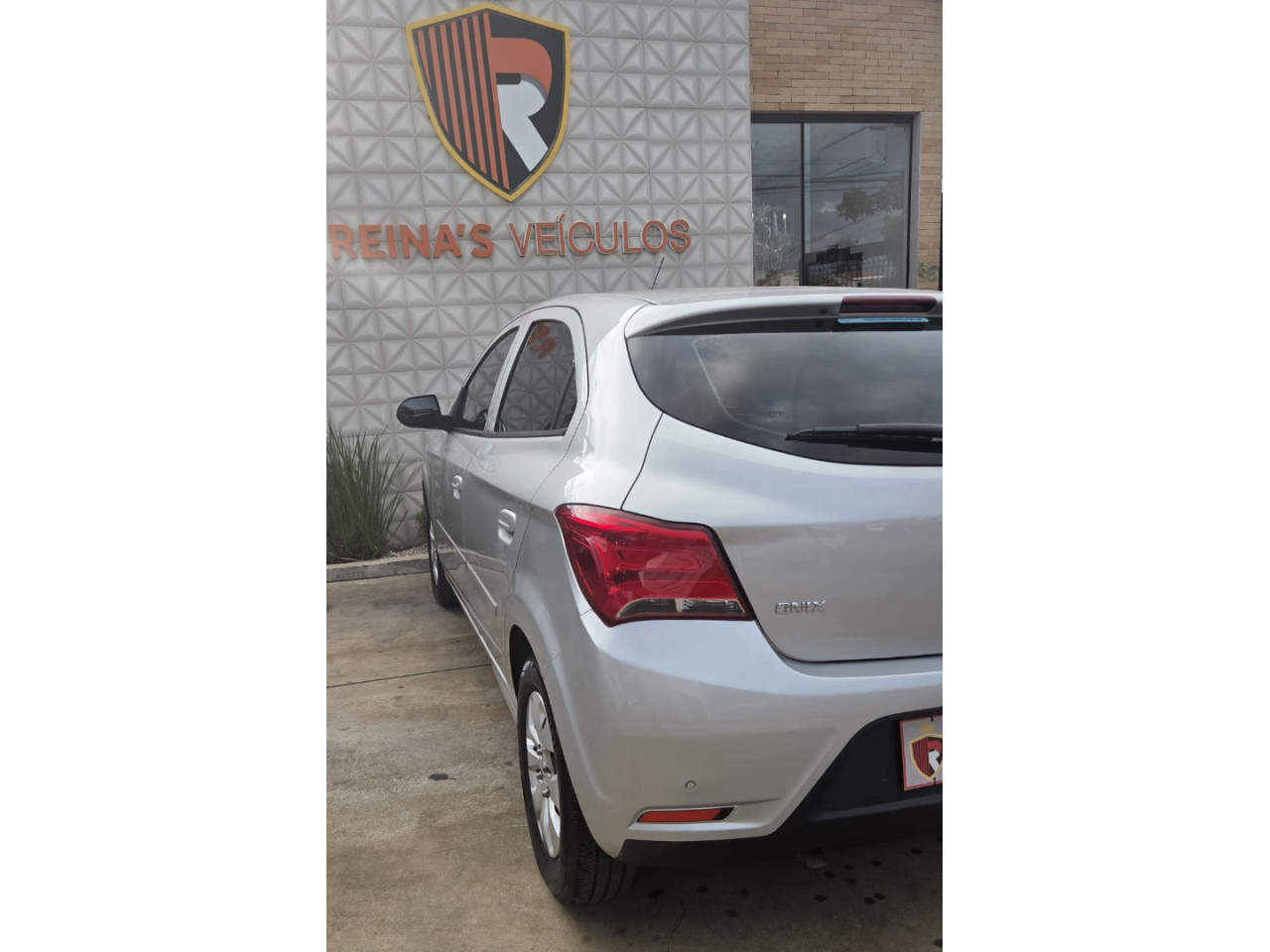 CHEVROLET Onix Hatch 1.0 4P FLEX LT