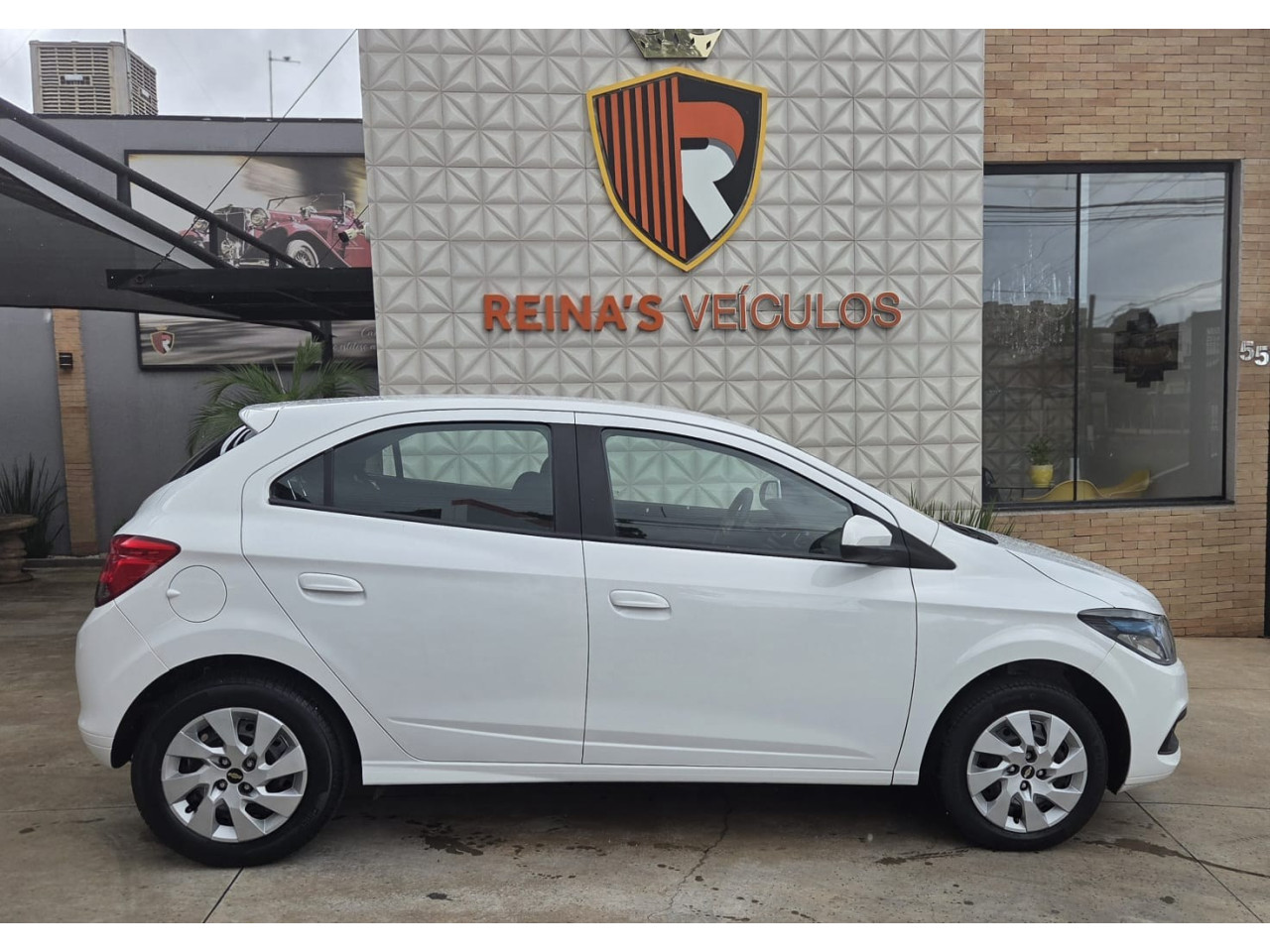 CHEVROLET Onix Hatch 1.4 4P FLEX LT