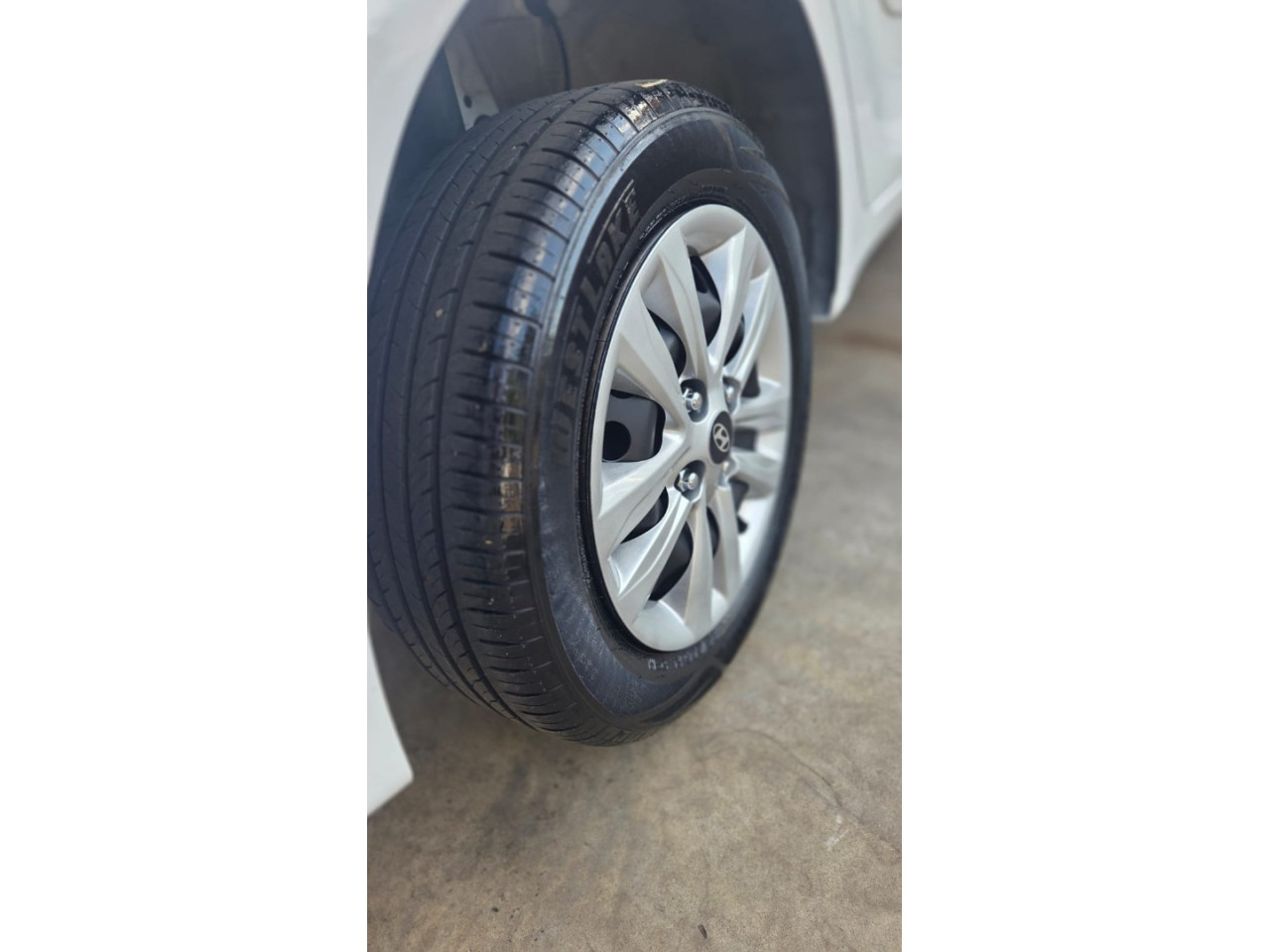 HYUNDAI HB 20 Sedan 1.0 12V 4P FLEX COMFORT PLUS