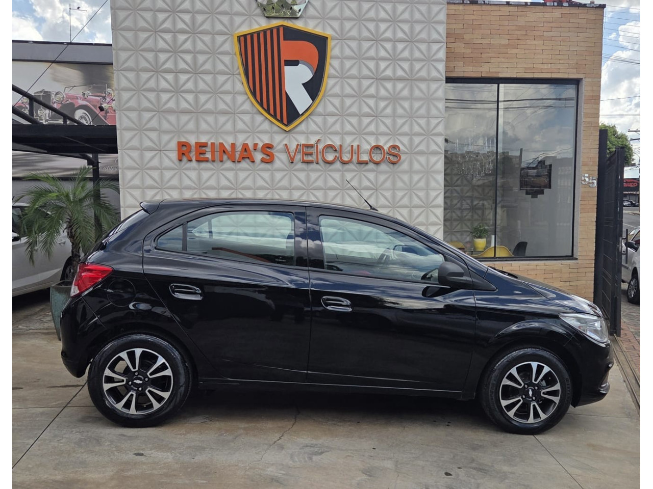 CHEVROLET Onix Hatch 1.0 4P FLEX LT