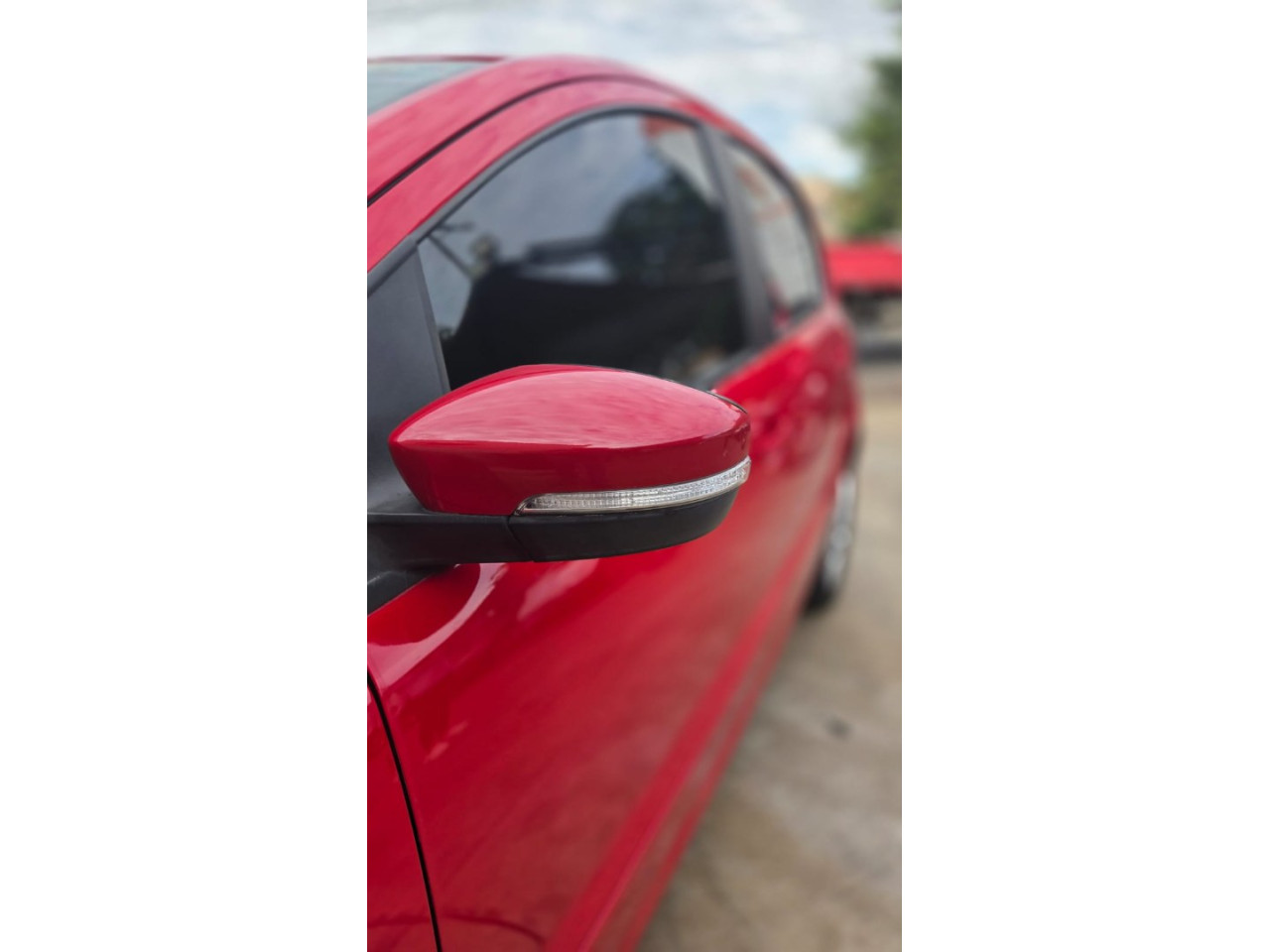 VOLKSWAGEN Fox 1.0 4P FLEX