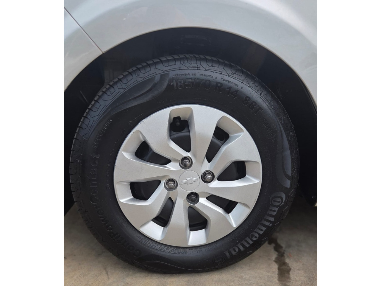 CHEVROLET Onix Hatch 1.0 4P FLEX LT