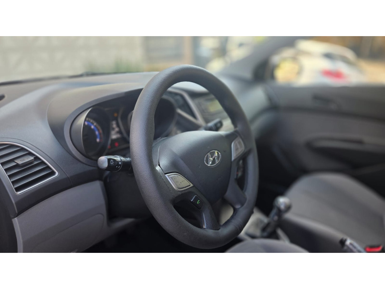 HYUNDAI HB 20 Sedan 1.0 12V 4P FLEX COMFORT PLUS