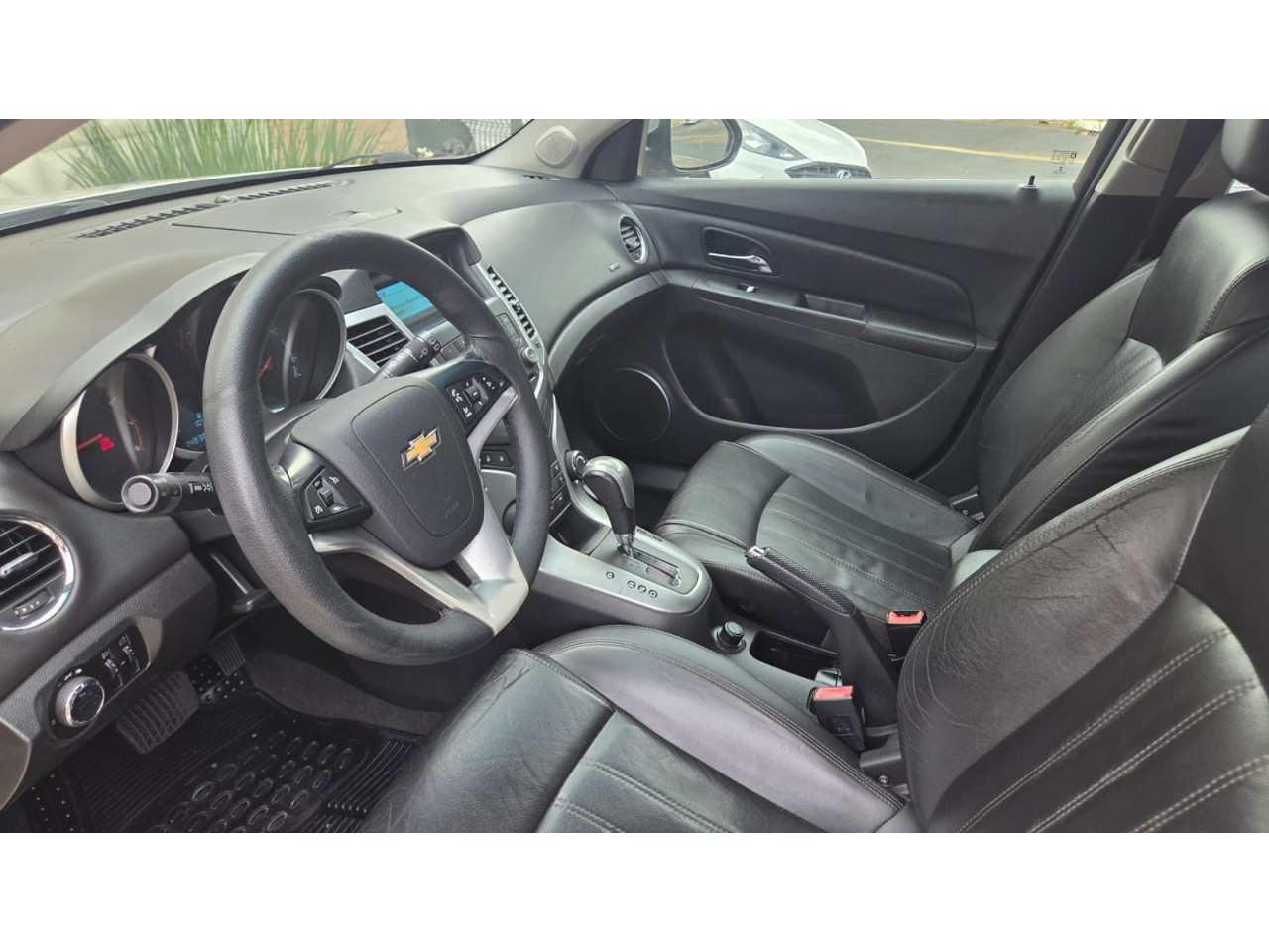 CHEVROLET Cruze Hatch 1.8 16V 4P LT SPORT FLEX AUTOMÁTICO