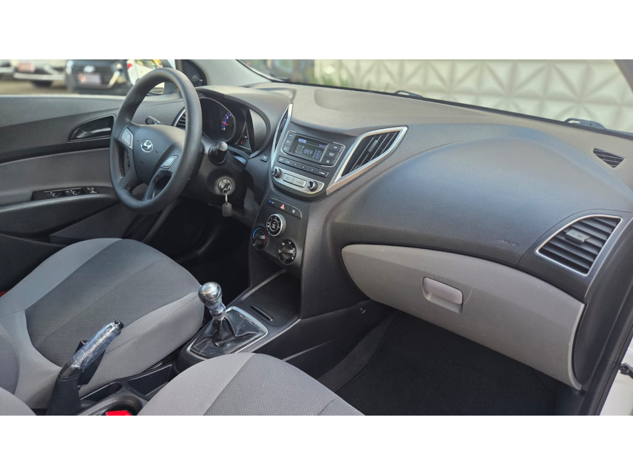 HYUNDAI HB 20 Sedan 1.0 12V 4P FLEX COMFORT PLUS