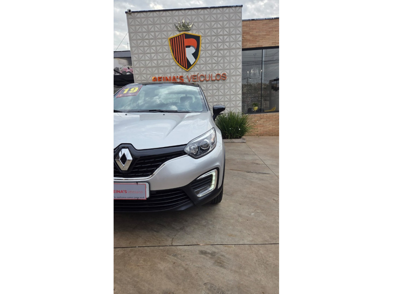 RENAULT Captur 1.6 16V 4P FLEX SCE LIFE X-TRONIC CVT