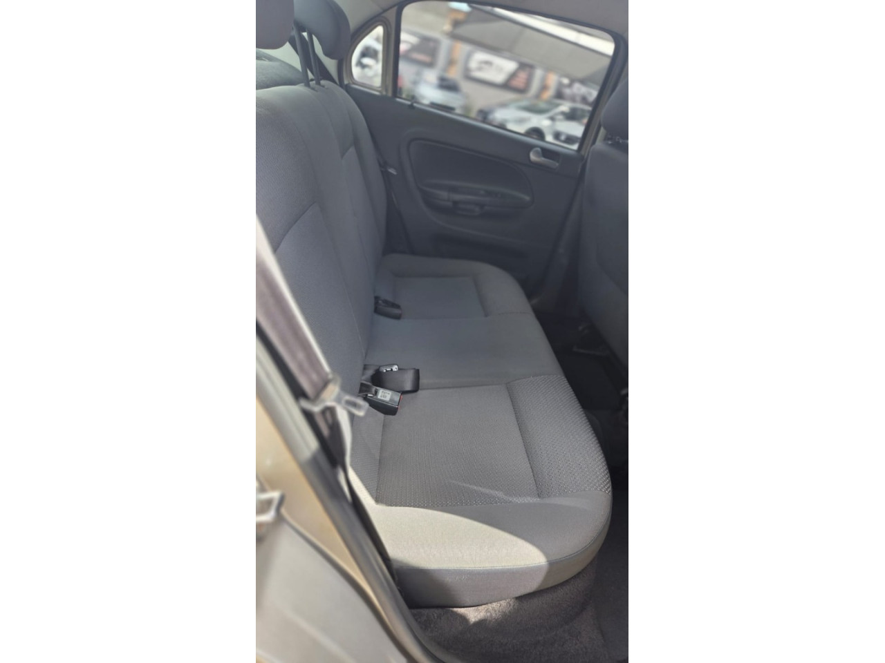 VOLKSWAGEN Voyage 1.0 4P TREND FLEX