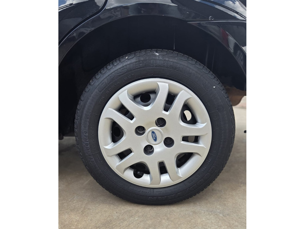 FORD Fiesta Sedan 1.0 4P SE FLEX