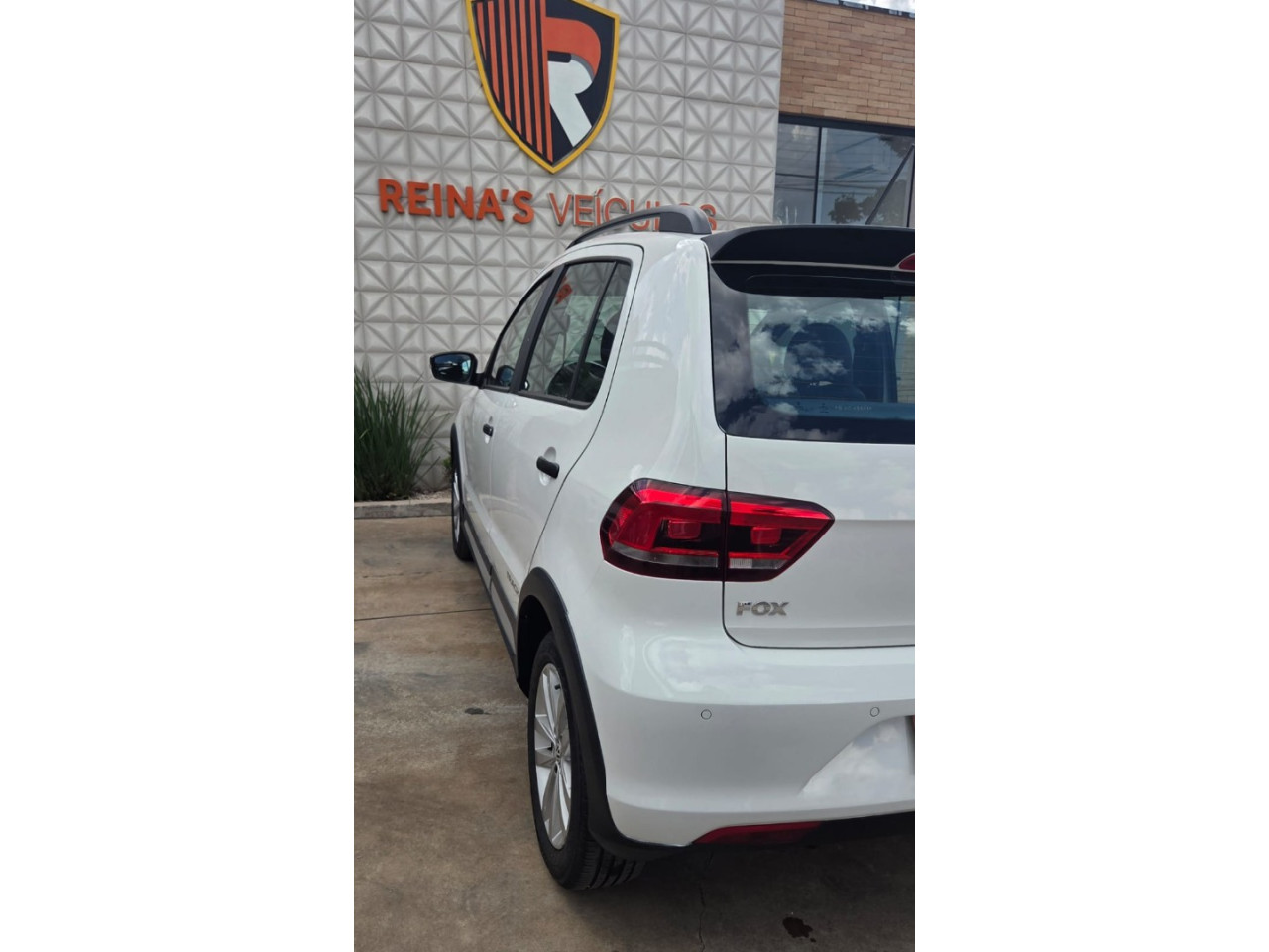 VOLKSWAGEN Fox 1.0 4P TRACK FLEX