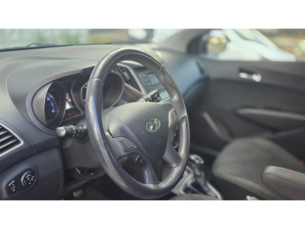 HYUNDAI HB 20 Hatch X 1.6 16V 4P PREMIUM FLEX AUTOMÁTICO