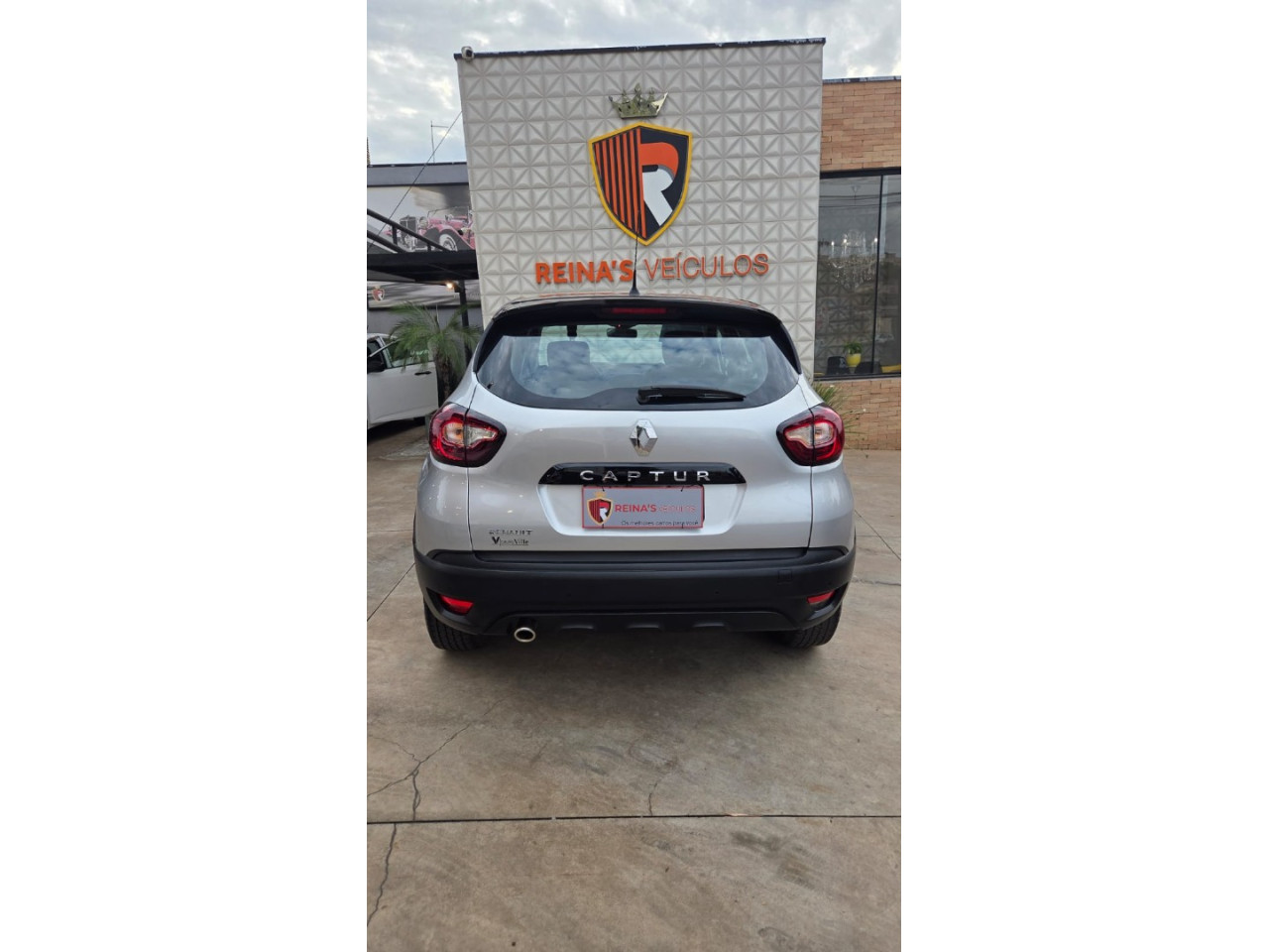 RENAULT Captur 1.6 16V 4P FLEX SCE LIFE X-TRONIC CVT