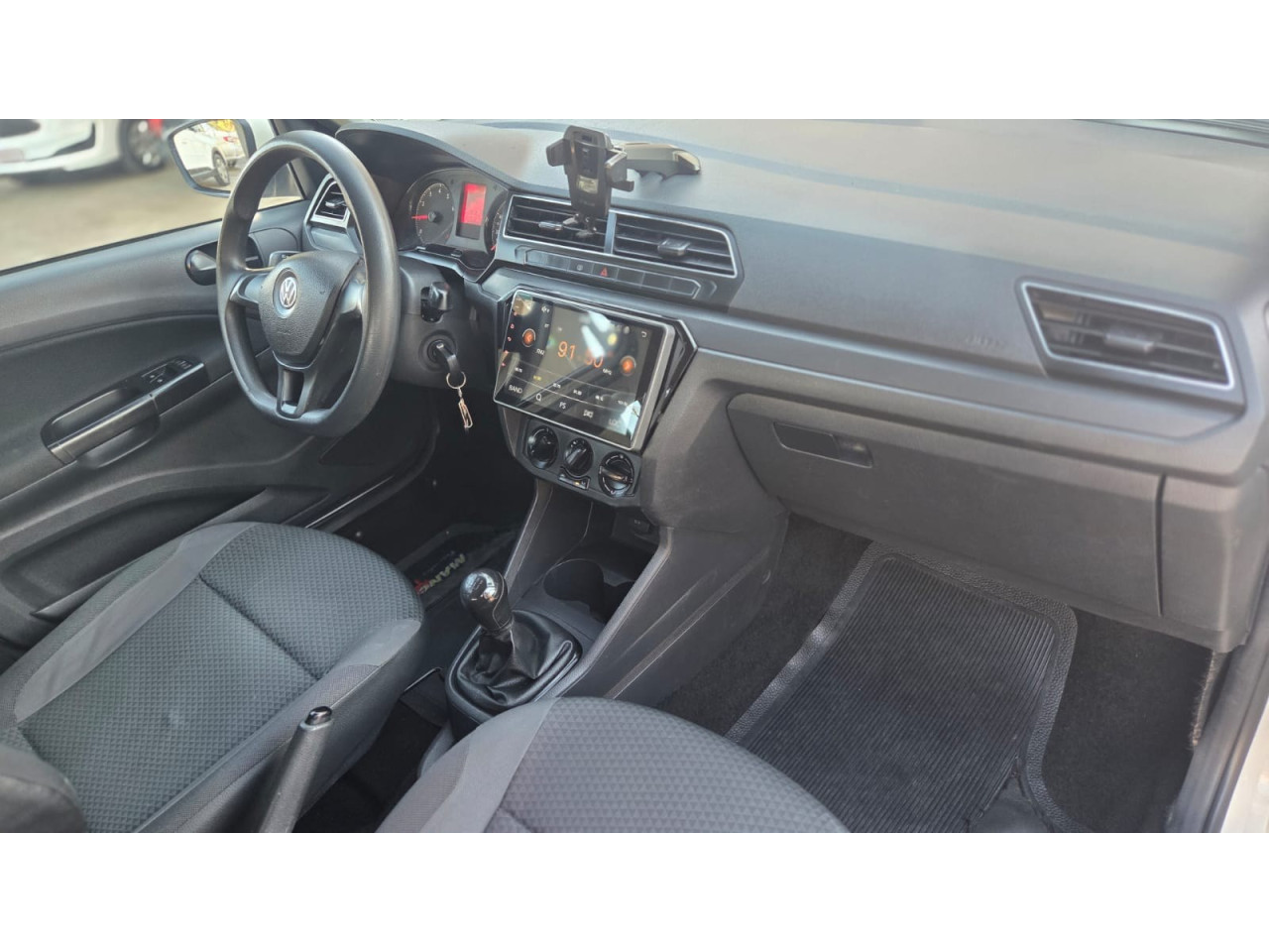 VOLKSWAGEN Gol 1.0 4P CITY