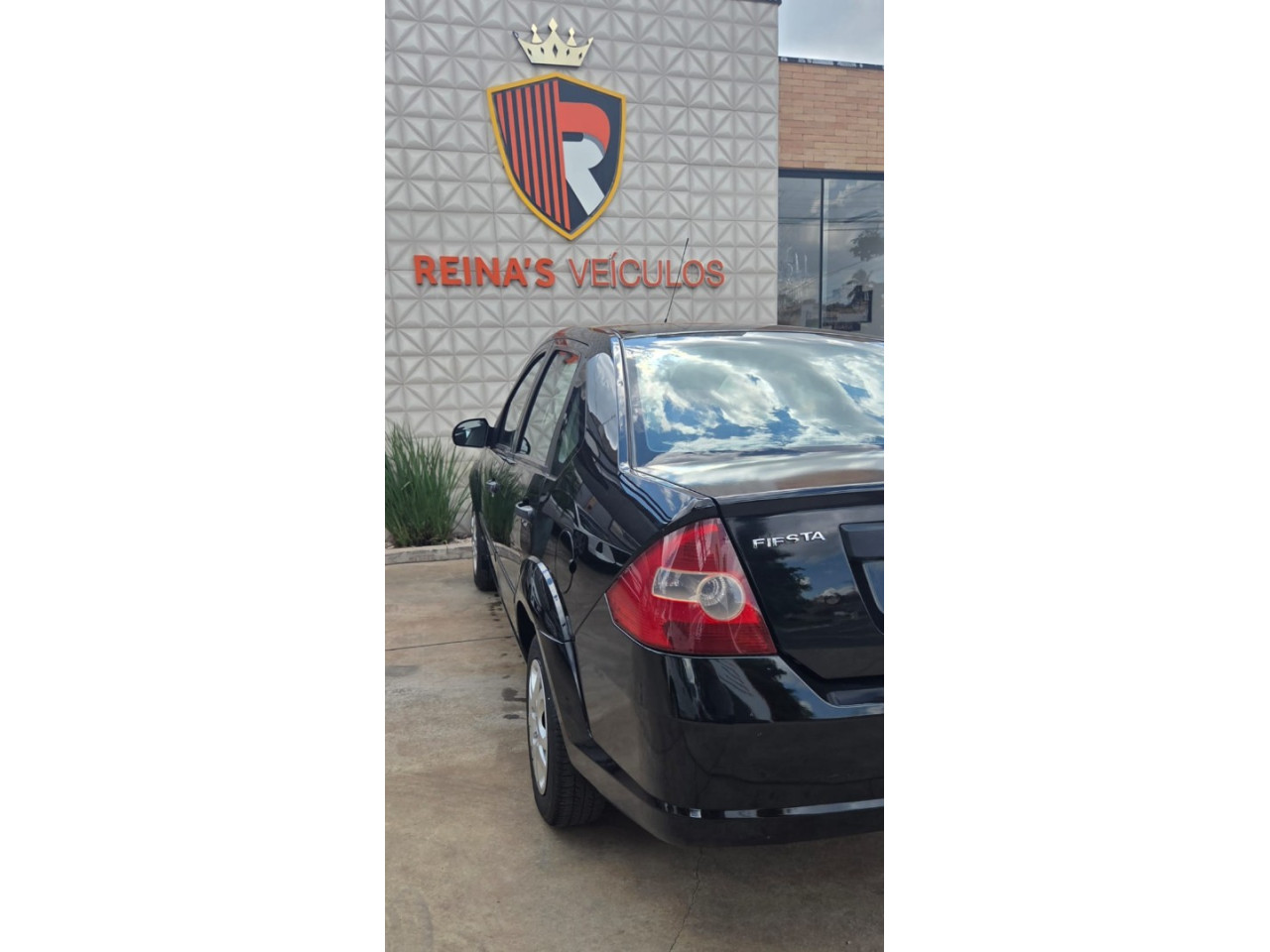 FORD Fiesta Sedan 1.0 4P SE FLEX