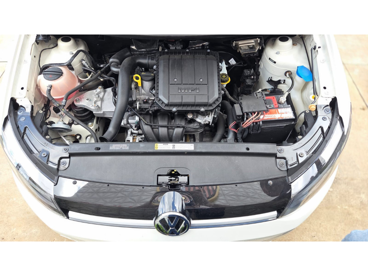 VOLKSWAGEN Fox 1.0 4P TRACK FLEX