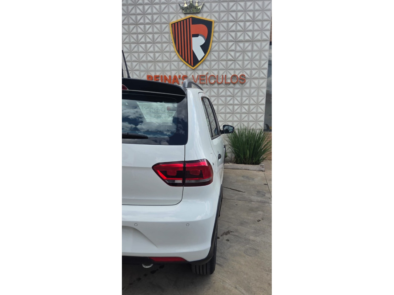 VOLKSWAGEN Fox 1.0 4P TRACK FLEX