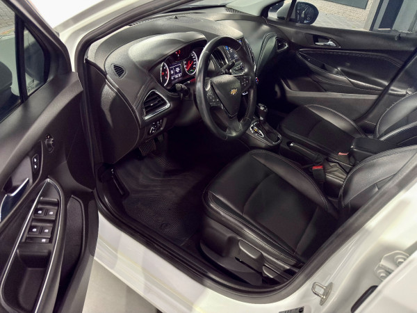 CHEVROLET Cruze Sedan 1.4 16V 4P LT FLEX TURBO AUTOMÁTICO