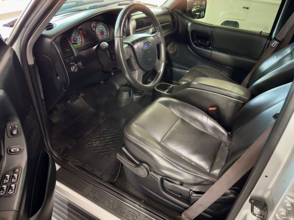 FORD Ranger 2.3 16V LIMITED CABINE DUPLA