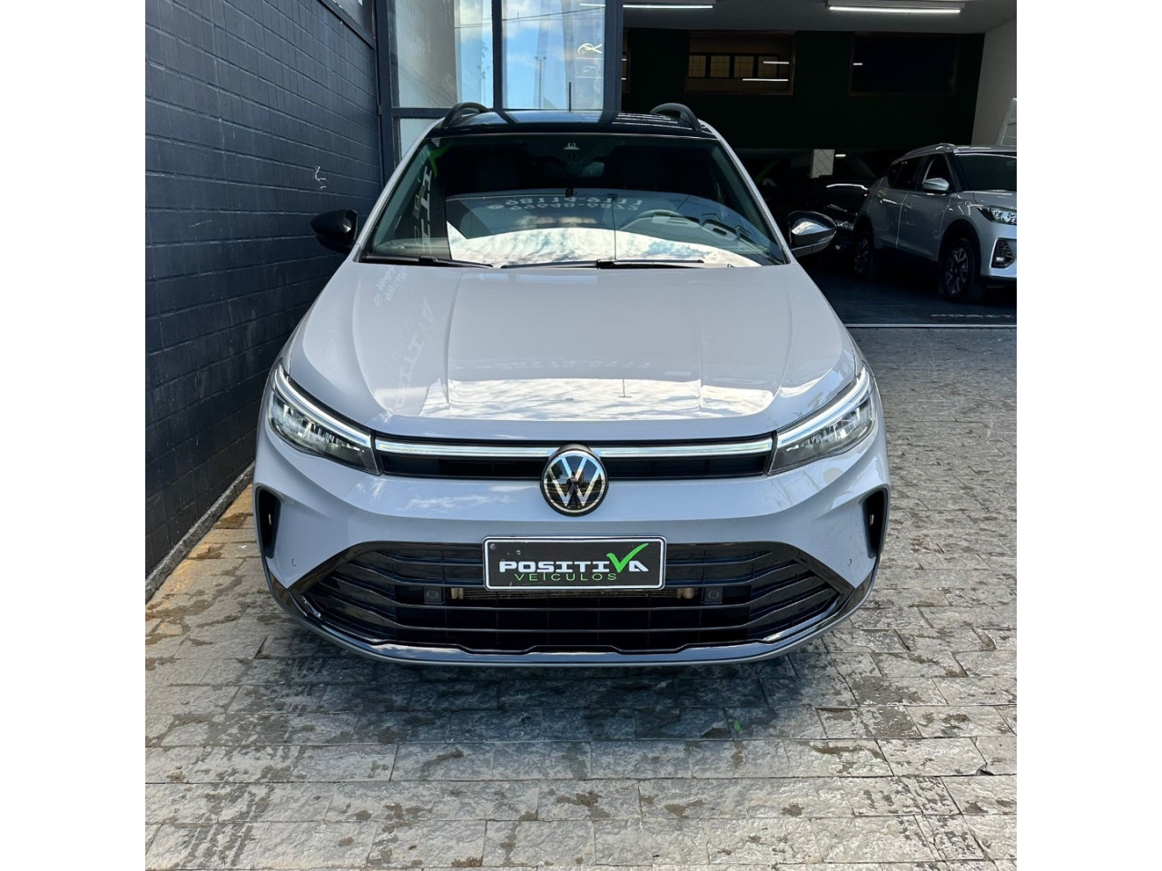 VOLKSWAGEN Nivus 1.0 4P FLEX 200 TSI HIGHLINE TURBO AUTOMÁTICO