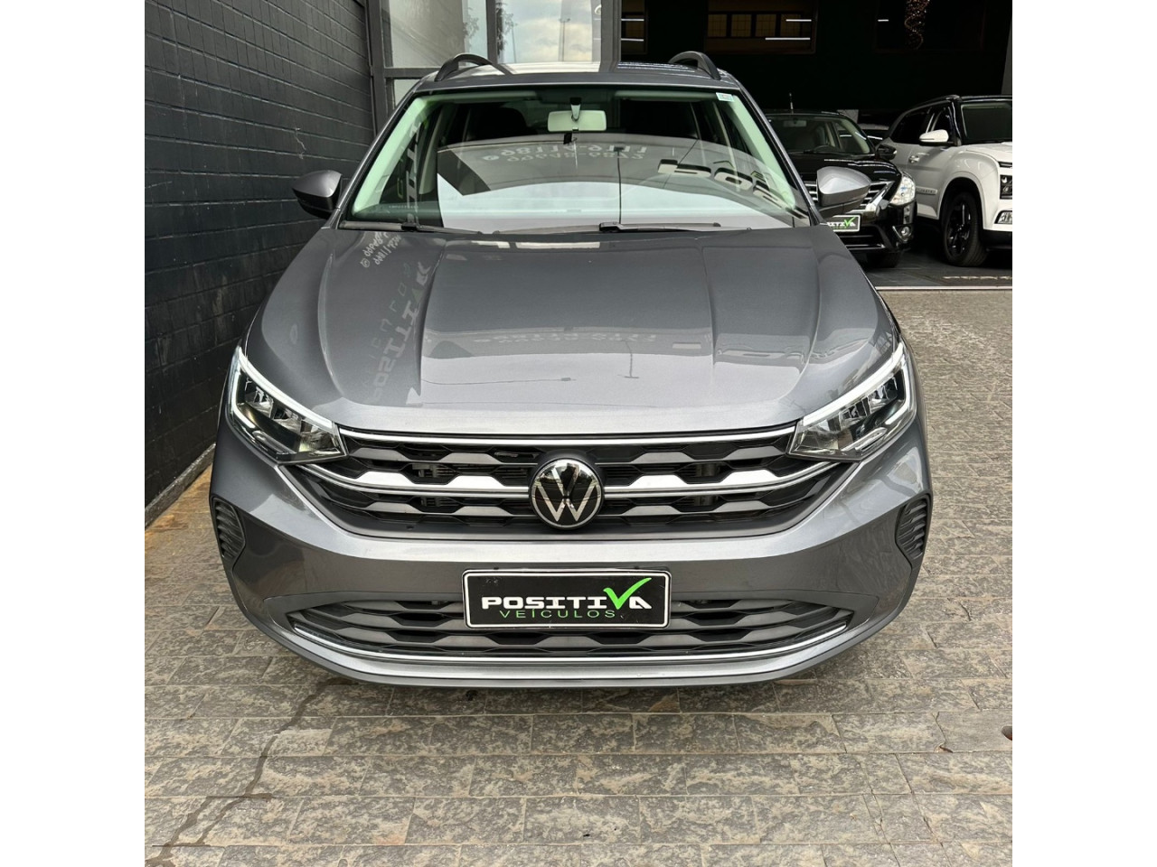 VOLKSWAGEN Nivus 1.0 4P FLEX 200 TSI COMFORTLINE TURBO AUTOMÁTICO