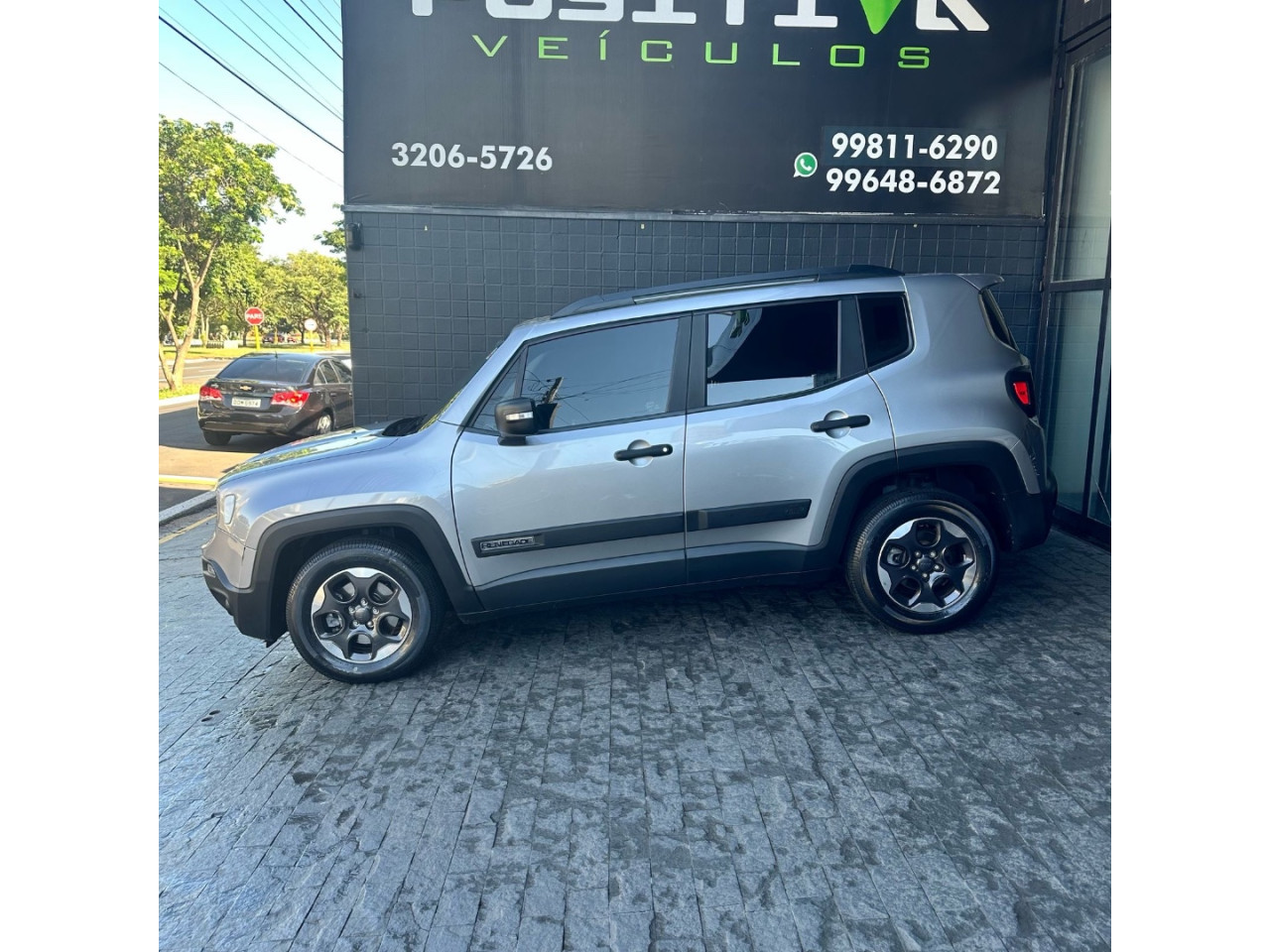 Renegade 1.8 16V 4P FLEX AUTOMÁTICO