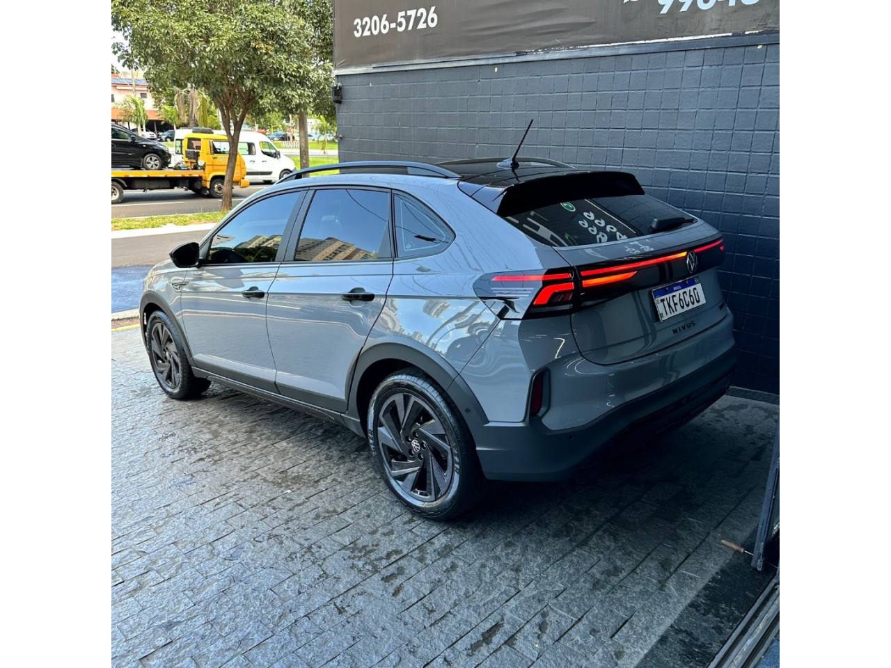 VOLKSWAGEN Nivus 1.0 4P FLEX 200 TSI HIGHLINE TURBO AUTOMÁTICO