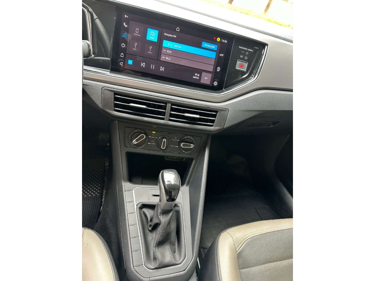 VOLKSWAGEN Nivus 1.0 4P FLEX 200 TSI COMFORTLINE TURBO AUTOMÁTICO