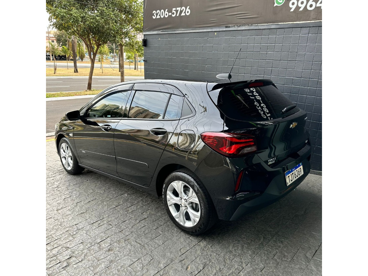 Onix Hatch 1.0 4P FLEX LTZ TURBO AUTOMÁTICO