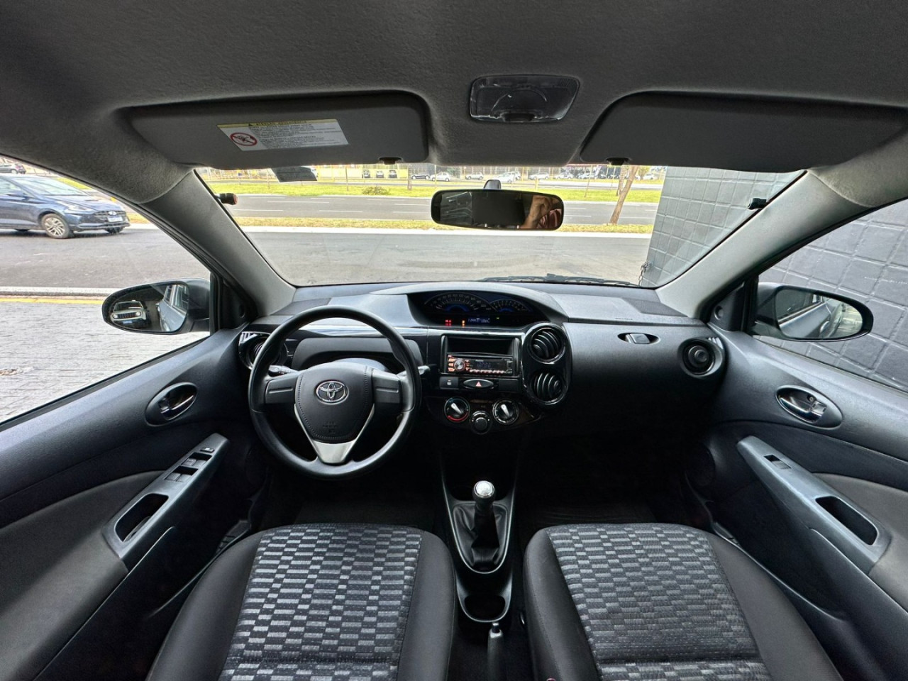 Etios Hatch 1.3 16V 4P FLEX X